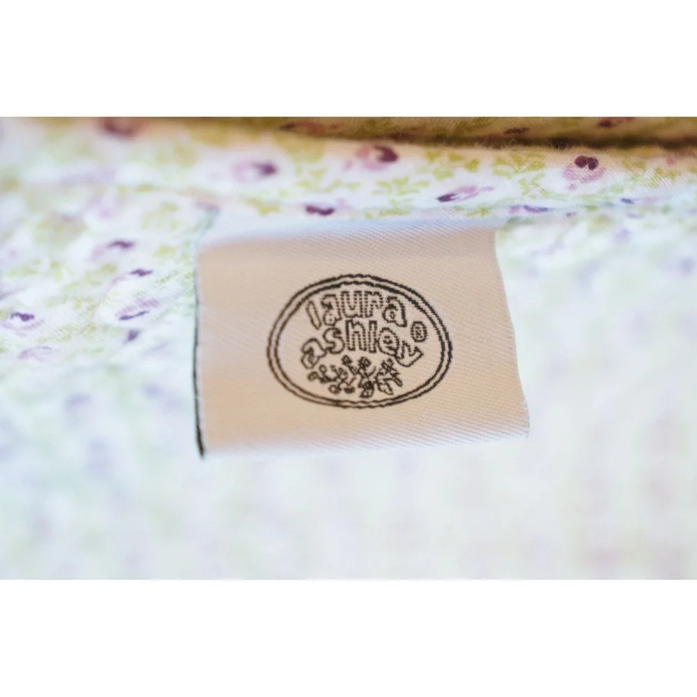 GC Laura Ashley Floral Quilt Cream Purple Green Cottagecore Throw Blanket‎